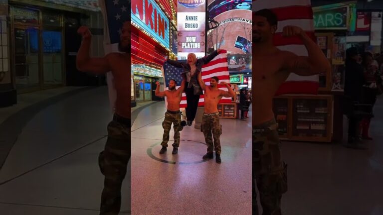 FREE LED Light Show on Fremont Street | Vegas Nightlife