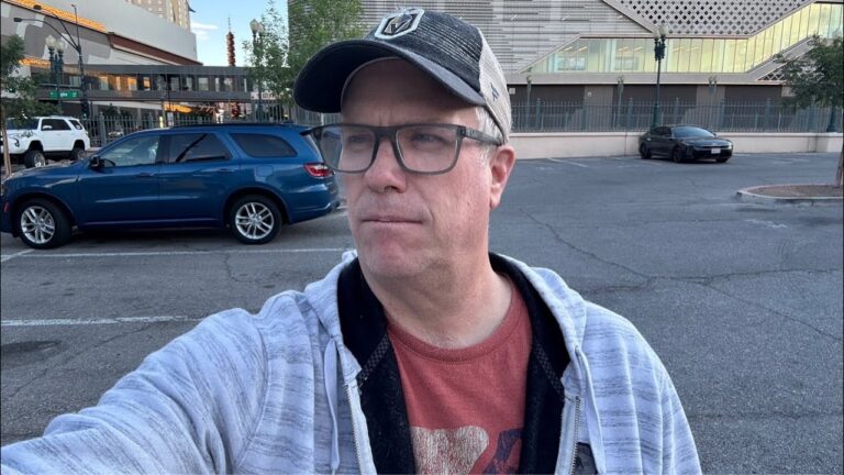 A Brisk April Evening on Fremont Street | Las Vegas Live