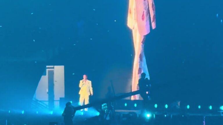 Bruno Mars “Just The Way You Are” Live in Las Vegas – Opening Night of The Romantic Tour