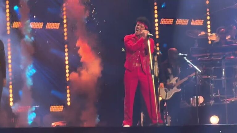 Bruno Mars “On My Soul” Live in Las Vegas – Night Two of The Romantic Tour