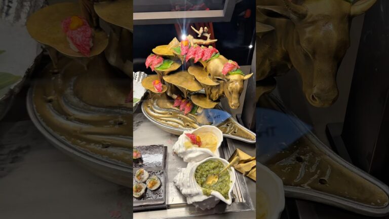 Day 1 of Las Vegas tour xpot Las Vegas fancy buffet .#foodie #lasvegas