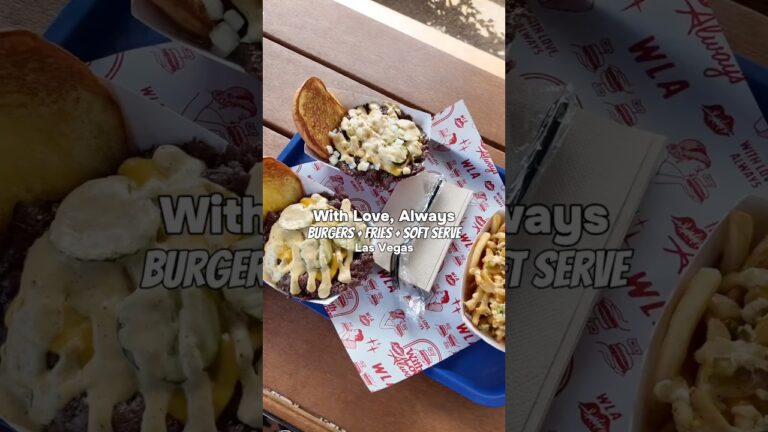 Is Vegas’ most hyped burger worth it? 👀 #lasvegas #vegas #foodie #vegaslocal #smashburger