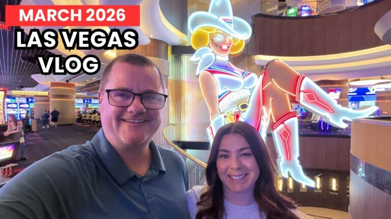 Las Vegas Vlog March Day 3 | Fremont Street | Circa Canadian Offer | 8 East | Pinky’s Cocktails