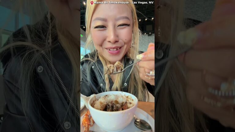 Mama B Smokehouse in Las Vegas #rainaiscrazy