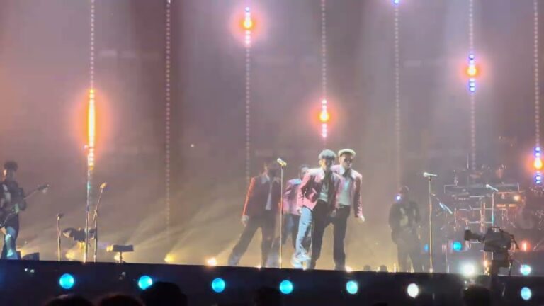 Silk Sonic “Smokin Out The Window” Live in Las Vegas – Night Two of The Romantic Tour