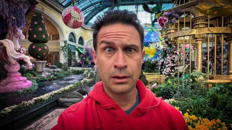 🔴 Vegas LIVE. SHOCKING Vegas Crowd. The REAL Economy | Podcast Chat. Economy. Culture. | 1080p 60fps