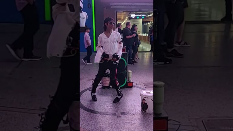 WOW! Las Vegas Michael Jackson ROCKS! #subscribe #michaeljackson #dance #music #video #shorts #irl