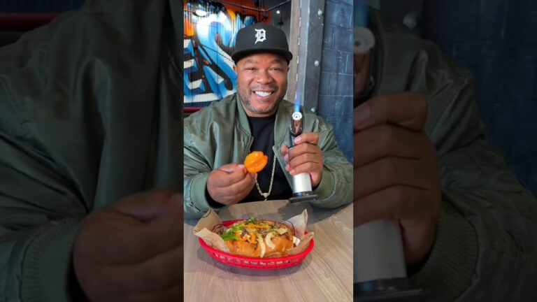 Xzibit lighting up at Dirt Dog Las Vegas FLAMETHROWER DOG… #Shorts #dirtdogla