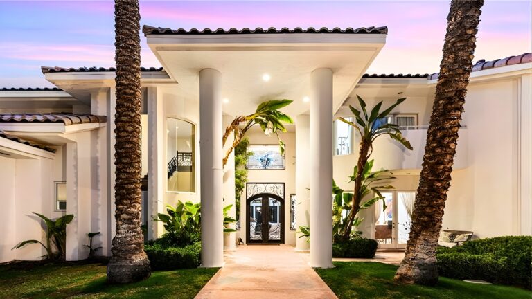 Award Winning Resort Style Backyard | Las Vegas Mansion for Sale | Guard Gated | Golf Course Views