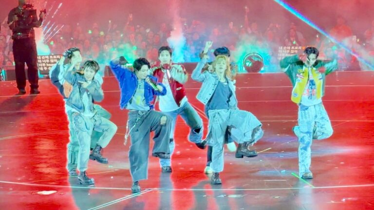 BTS ‘Mic Drop’ | Arirang World Tour in Las Vegas (4K Fancam)