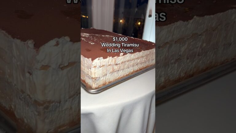 Best tiramisu in Las Vegas ￼#303inthecut #lasvegasfood #vegaseats #tiramisu