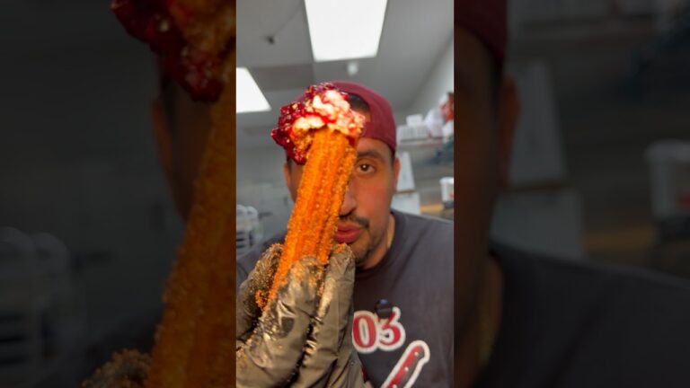 Churros in Las Vegas #303inthecut #vegaseats #lasvegasfood #churros