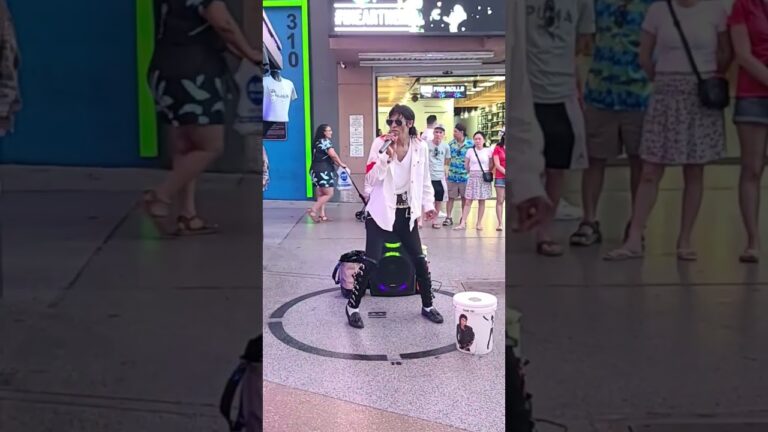 Did You SEE Las Vegas Michael Jackson DANCE? #subscribe #michaeljackson #dance #music #shorts #video