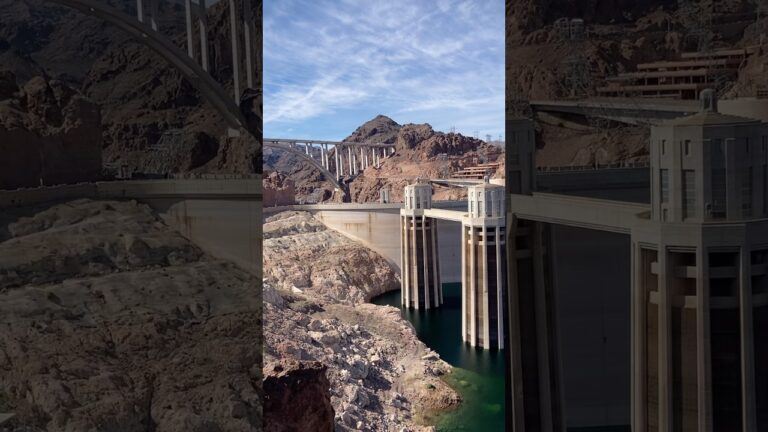 Hoover Dam is a MUST VISIT if you’re in Las Vegas #hooverdam