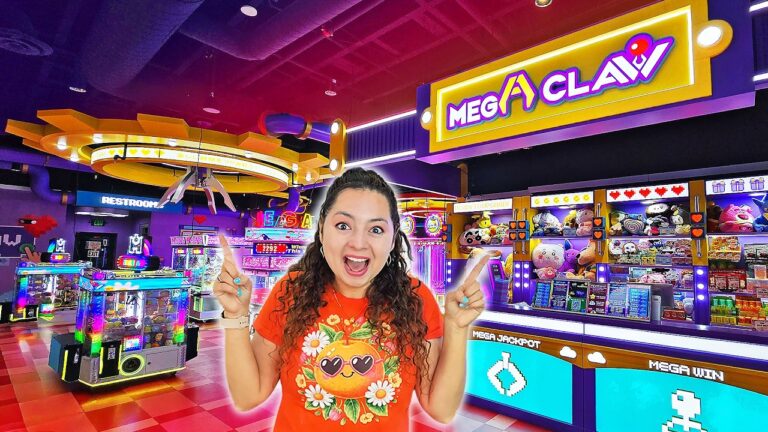 Is MEGA CLAW the BEST Claw Machine arcade in Las Vegas?!