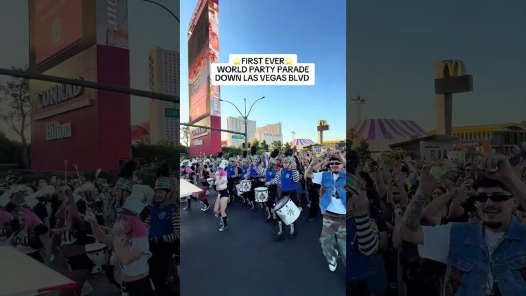 WORLD PARTY PARADE HAS LANDED INTO LAS VEGAS STRIP! ✨