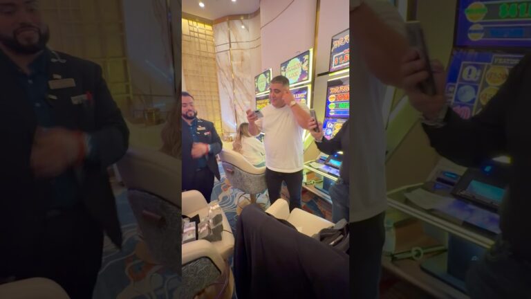 Winning Million Dollar Jackpot In Las Vegas #shorts #viral #trending