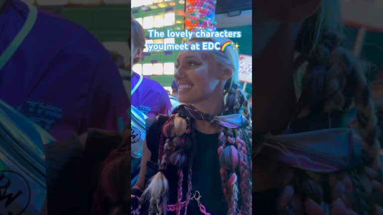 🧞‍♂️🤣#festival #festivalvibes #rave #edc #lasvegas #party #plur #raveculture #vegas #facepaint