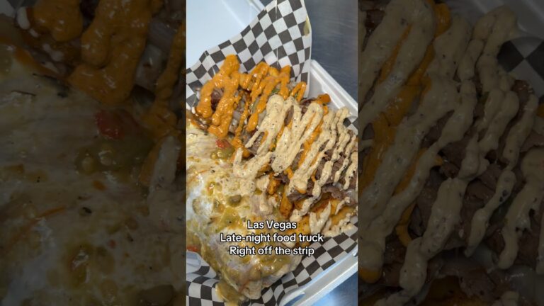 Best Las Vegas late night #303inthecut #vegaseats #lasvegasfood