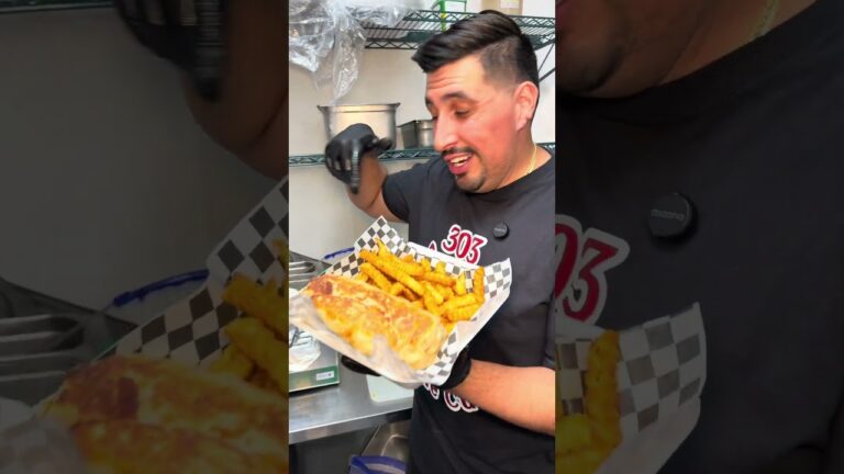 Best Las Vegas late night food #303inthecut #vegaseats #lasvegasfood