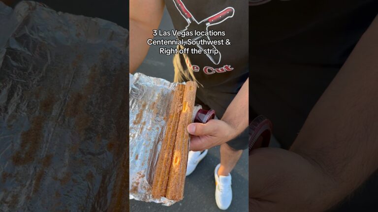 Best Las Vegas late night food #303inthecut #vegaseats #lasvegasfood #churros