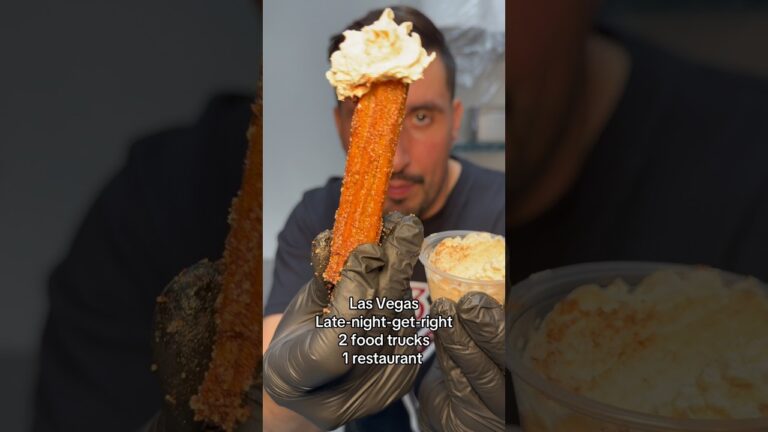Best Las Vegas late night food #303inthecut #vegaseats #lasvegasfood #churros
