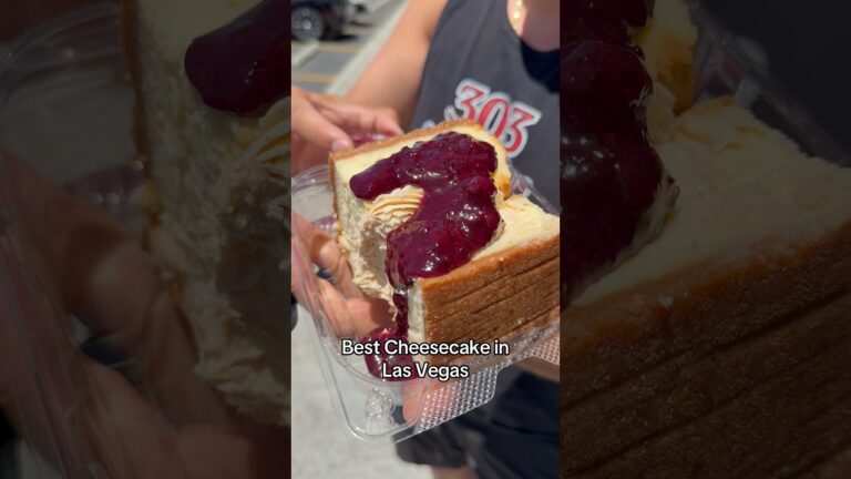 Best cheesecake in Las Vegas #303inthecut #vegaseats #lasvegasfood