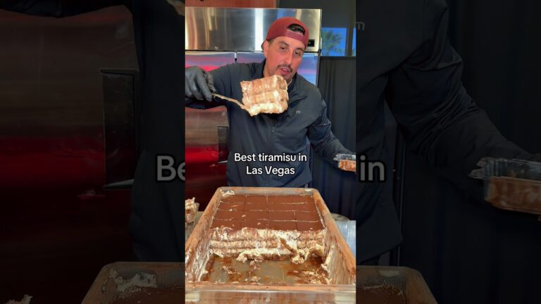 Best tiramisu in Las Vegas #303inthecut #vegaseats #lasvegasfood #tiramisu