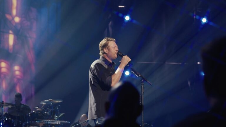 Blake Shelton – Let Him In Anyway (Live from Las Vegas)
