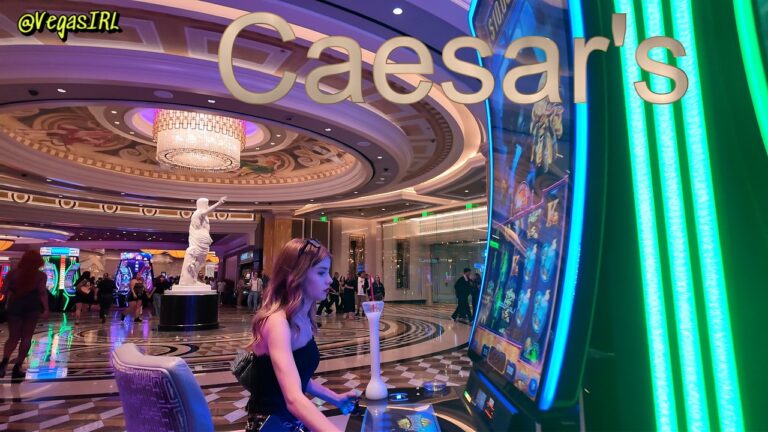 Caesars Palace Las Vegas: Friday Night Vibes!