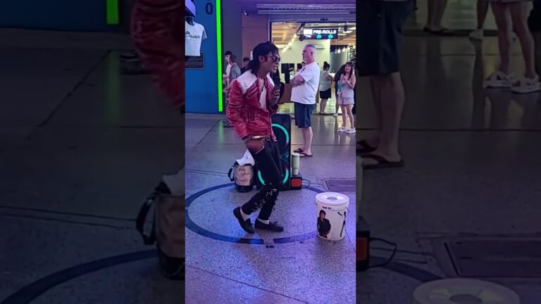 Did You CATCH Las Vegas Michael Jackson? #subscribe #michaeljackson #shorts #video #viral #music #mj