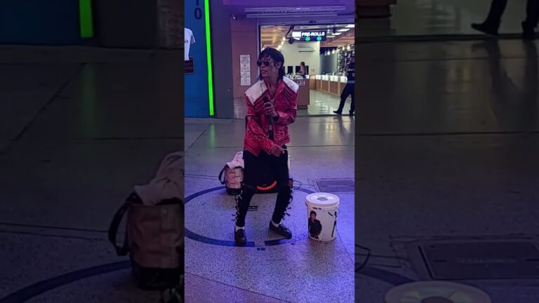 Did You MISS Las Vegas Michael Jackson MOONWALK? #shorts #michaeljackson #dance #music #video