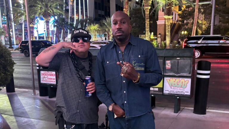 FREMONT STREET EXPTRIENSE HAPPY WEDNESDAY. LIV BANDS PERFORMANCE IN LAS VEGAS 📞😎🤙👍🎹🎵🎼🎶🎤