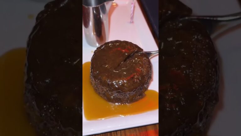 Gordon Ramsay sticky toffee pudding in Las Vegas
