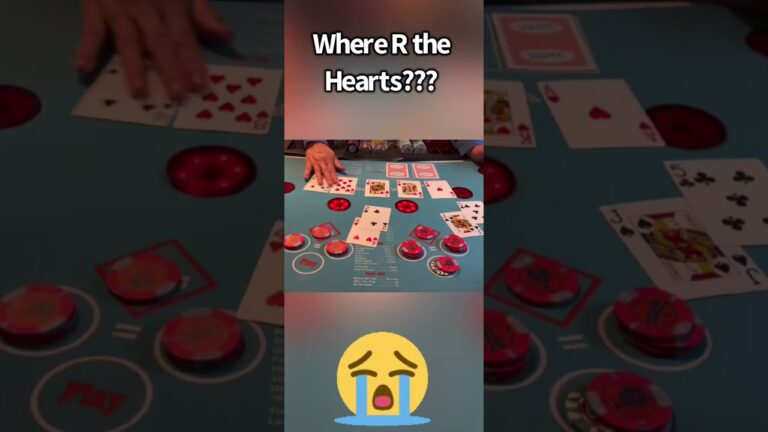 LOOK AT THIS FLOP!!!  👀ULTIMATE TEXAS HOLD ‘EM IN LAS VEGAS!
