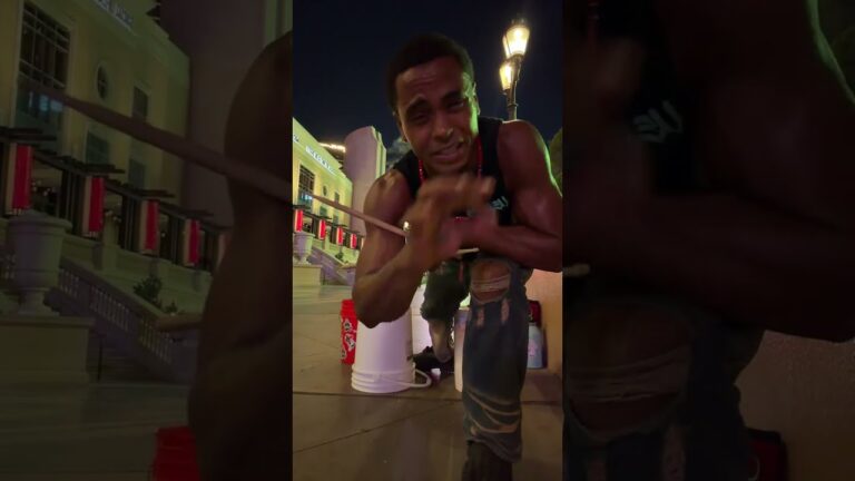 Live streaming of 1MRED hitting bucket drumming busking on the Las Vegas Strip