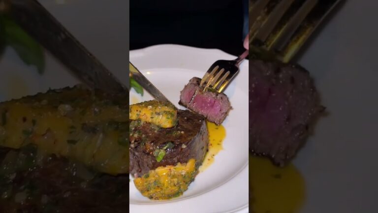 One of the most iconic steakhouses in Las Vegas! This is Bavette’s Steakhouse at park mgm