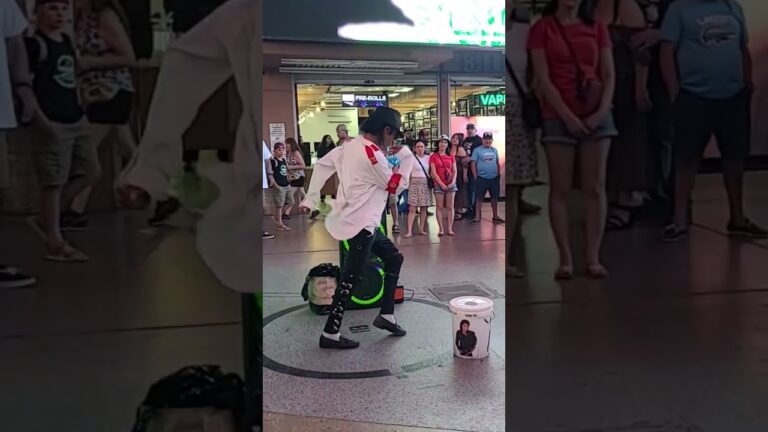 They Found a Michael Jackson Impersonator on Fremont Street Las Vegas and It Got Crazy 🕺#subscribe