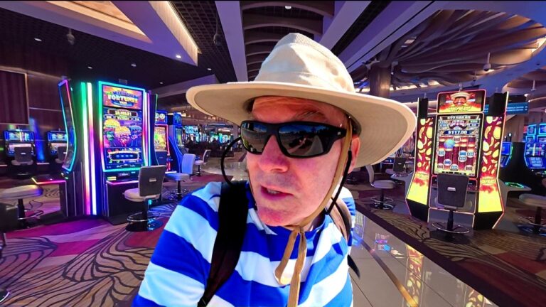 Walking tour of the historic Sahara hotel in Las Vegas