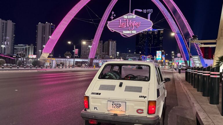 10.06.2026 Przejażdżka Fiatem 126P Po Stripie w Las Vegas