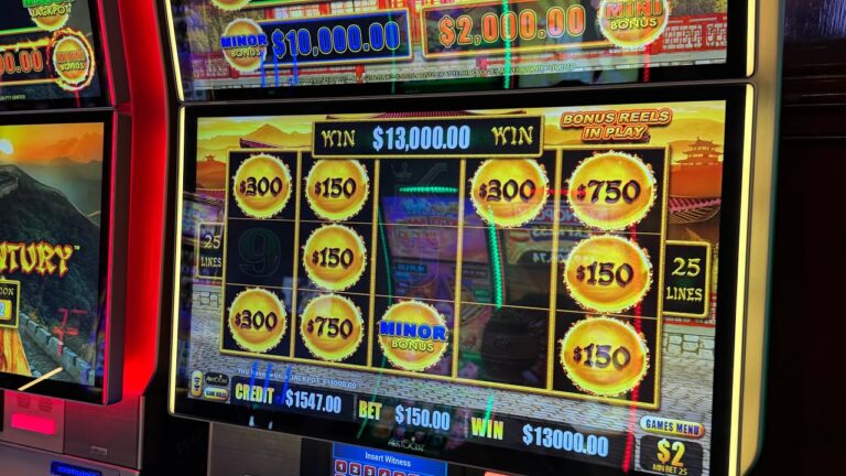 $18/Spin Jewel of the Dragon Slot Machine in Las Vegas – My last hope! #vegas #jackpot