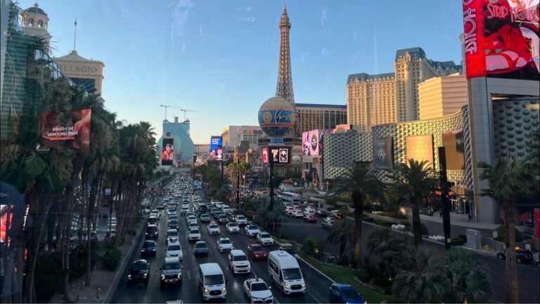 LAS VEGAS STRIP THUMPIN THURSDAY