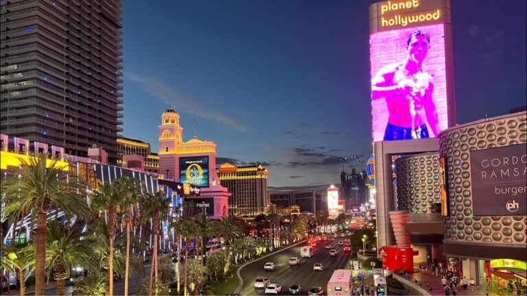 LAS VEGAS STRIP WACKY WEDNESDAY