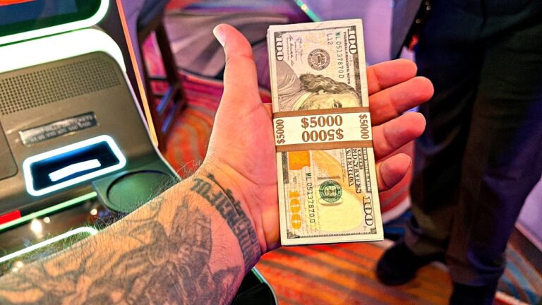 MAXI AND ALMOST A MILLION DOLLARS!!!!!!!!!!