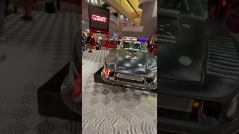 SEMA Show Las Vegas #fixinit #sema #lasvegas #porsche #travelingit