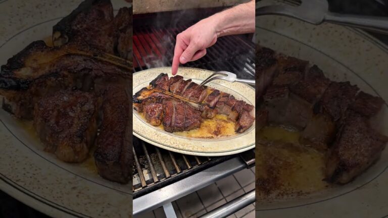 SIZZLING HOT STEAK! Peter Luger in Las Vegas