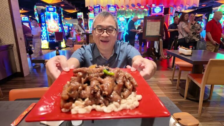 Steve Fine Dining At WuHu Noodles In The Silverton Casino Las Vegas