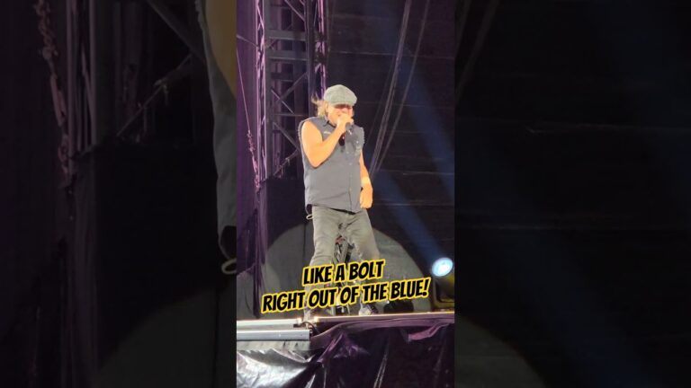 AC/DC electrified Las Vegas with Brian’s “Like a bolt right out of the blue!” ⚡ #ACDC #brianjohnson
