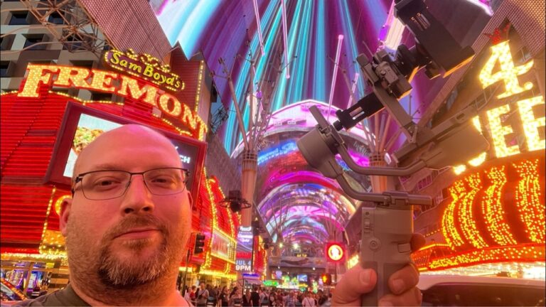BIGT LAS VEGAS FREAKMONT SCHMOKIN SATURDAY