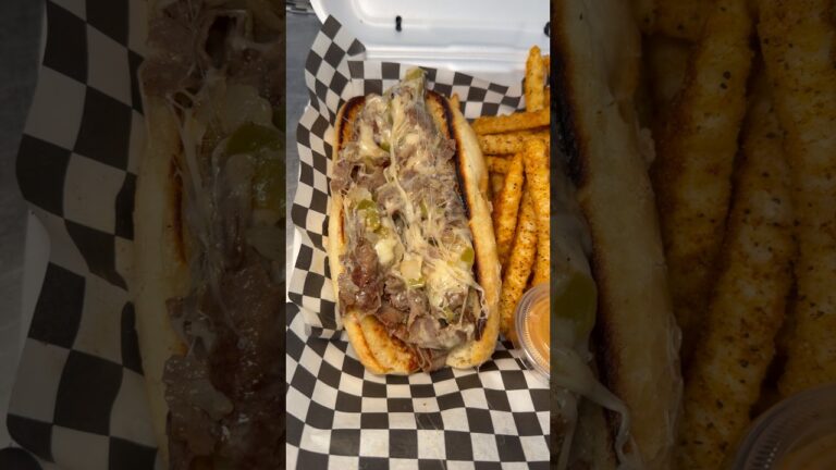 Best Las Vegas late night food #303inthecut #lasvegasfood #cheesesteak
